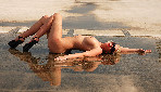 Glamour Model Elizabeth Snow nud