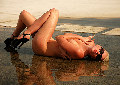 Glamour models Elizabeth Snow nude